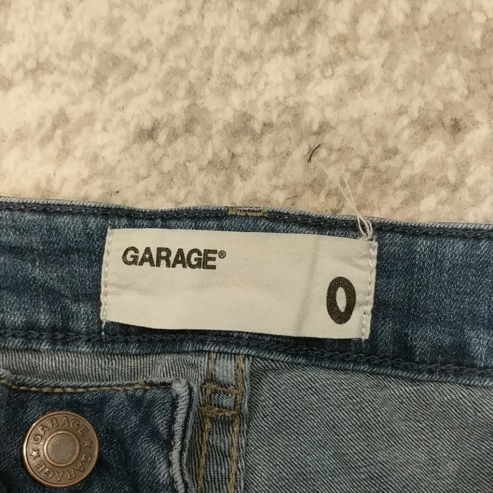 Garage ripped jeans w/ plaid patching - Picture 7 of 7